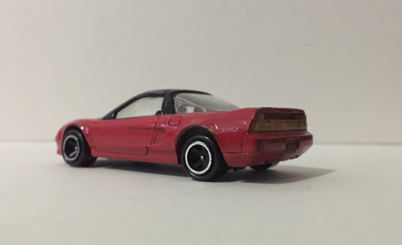 Illustration for article titled Two Honda NSXs by Tomica
